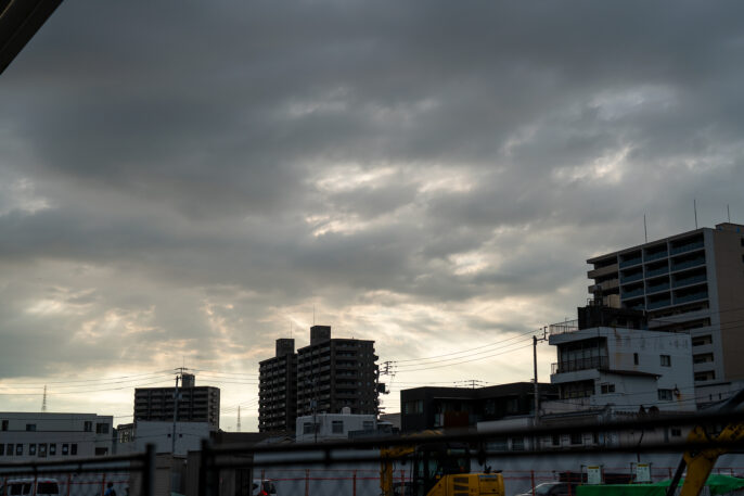 曇り空